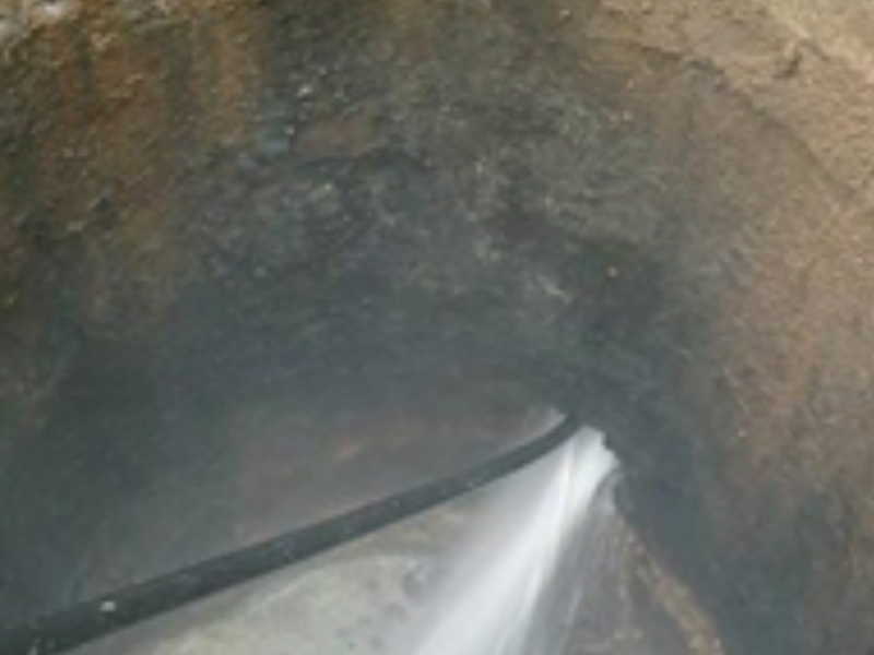 杨凌区，市政专业疏通各种下水管道，清理化粪池。